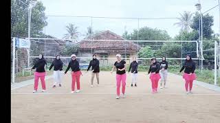 Download lagu TABOLA BALE Silet Open Up | Senam Kreasi lagu Timur | koreo Sissy mp3