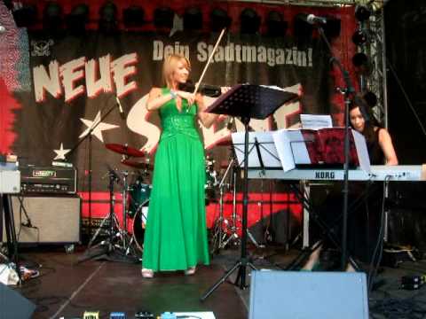 Evgenia Tkacheva + Rita Marx live on Szene-Stage @ MAX10-Festival in Augsburg