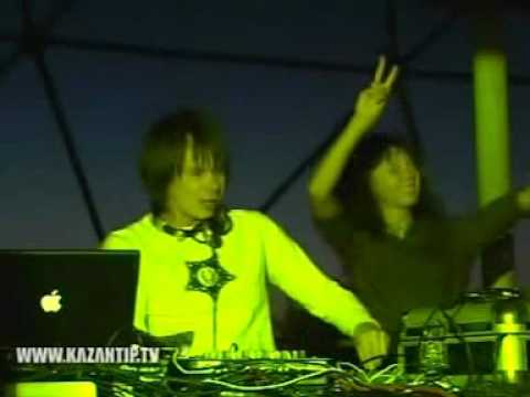 www.кaZantipTv Z(:2005 KaZantip-Republic Tv Исполнитель:КОСМОНАВТ Vs Fonarev