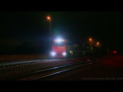 Late Night MP5 Freight Train - PoathTV Australian Railways