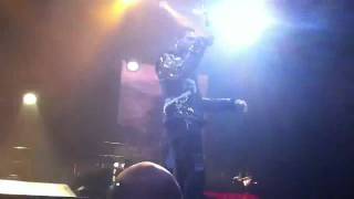 Usher She Don't Know Live in Charlotte NC 4/30/2011 HD