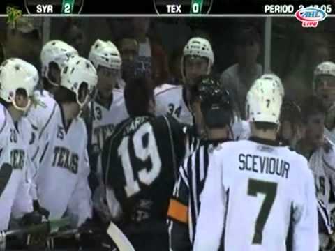 Patrick Maroon vs Mathieu Tousignant