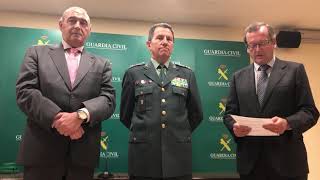 La Fundación España Salud instala un desfibrilador en la Dirección General de la Guardia Civil en Madrid