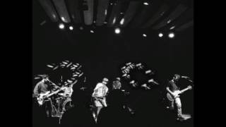 Ases Falsos - Vuela vuela (voyage voyage) Magneto cover