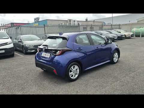 Toyota Yaris 1.5 HYBRID LUNA 5DR - Image 2