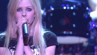 Avril Lavigne - Fall To Pieces Bonez Tour
