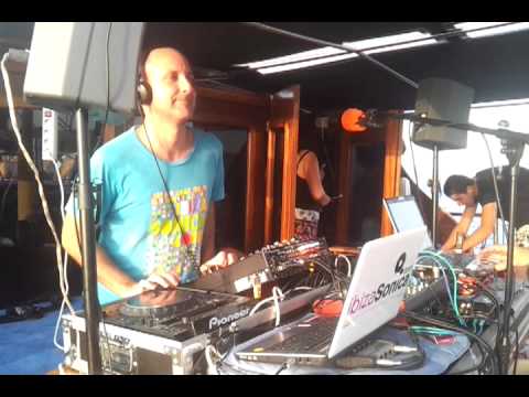 Igor Marijuan / The boat that rocked / Alania boat