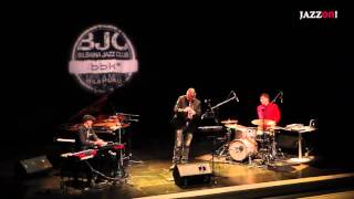 Bilbaina Jazz Club 2016 / IV MES A MES / DAVID PASTOR & NU-ROOTS