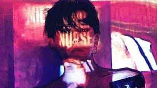 𝒫𝓁𝒶𝓎𝓁𝒾𝓈𝓉  어느새 내 얼굴에 드리워진 그림자가 너란 빛에서 생긴걸 몰랐을까