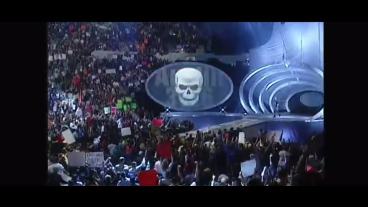 Stone Cold Steve Austin Entrance Pop What A Way To Start Off WWE Smackdown 26-10-2000