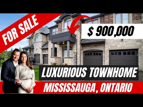 Dream Home Alert! Spacious Townhouse with Surprising Features