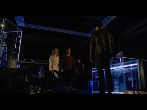Olicity - Arrow - 3x19 Pt.11 - Diggle and Felicity reveal that they faked Roy's death