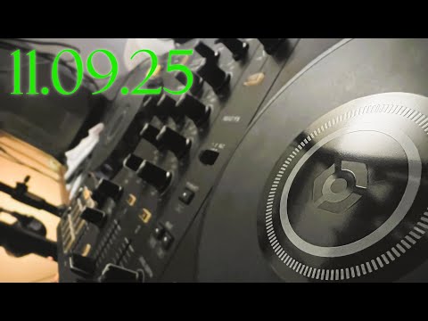 Vegard's Living Room Disco [110925]