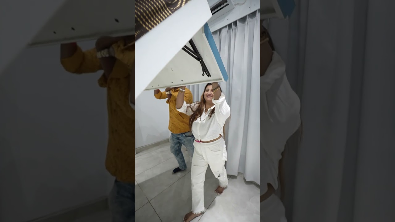 This Bed Has a Surprise Underneath | Happy Homes