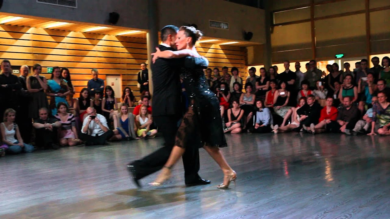 Sebastian Arce y Mariana Montes, 3/4, 29.11.2013, Matrёshka Tango Fun