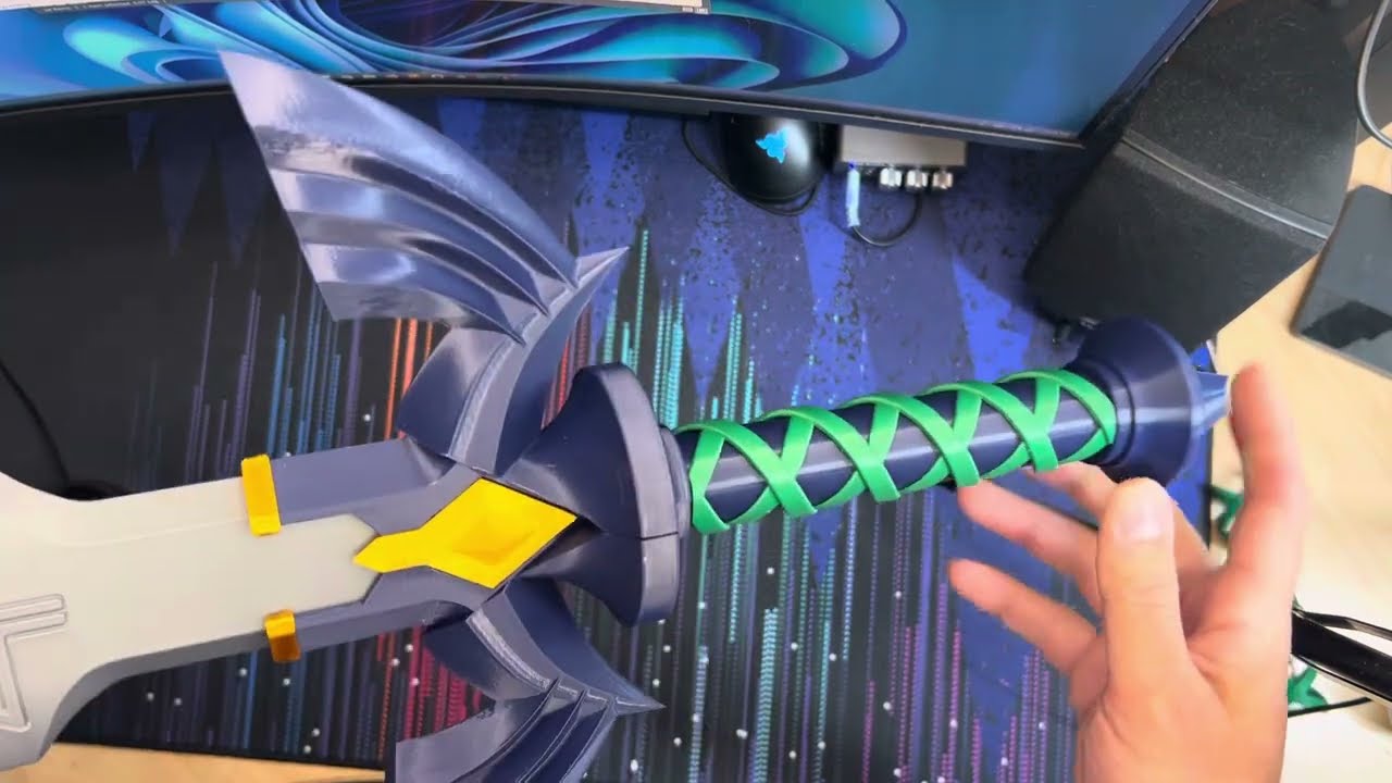 Tears of the Kingdom Master sword with interchangeable blades