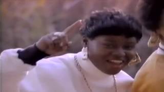 Queen Latifah feat. De La Soul - Mama Gave Birth To The Soul Children