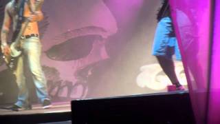 MAREA-VOZ EL PIñAS-CON LA CAMISA ROTA+ALFILERES+TRASEGANDO BADALONA 17/12/11