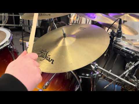 Zildjian 16" A Series Medium Crash Cymbal 1982 - 2012 - Traditional image 4