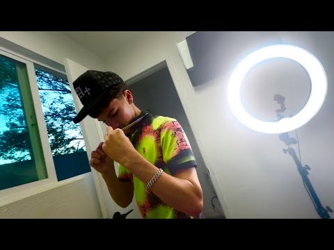 El Mago - Main Topic (Official Music Video)