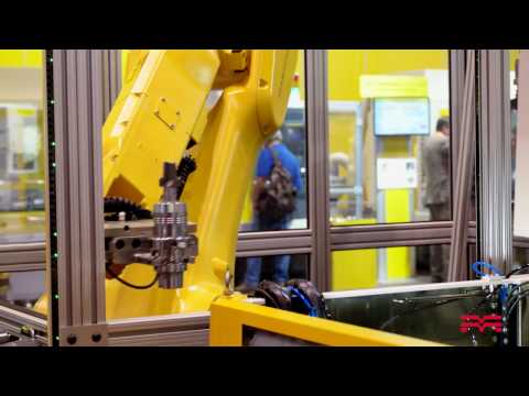 FANUC RoboCut C400iA (IMTS 2016)