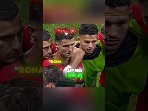 Khi Ronaldo được yêu cầu chọn giữa mẹ và cha #ronaldo #thethao #bongda #shorts
