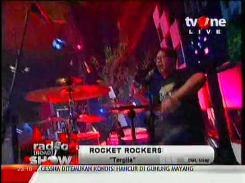 Rocket Rockers: Tergila @Radioshow_tvone [26 Agustus 2012]