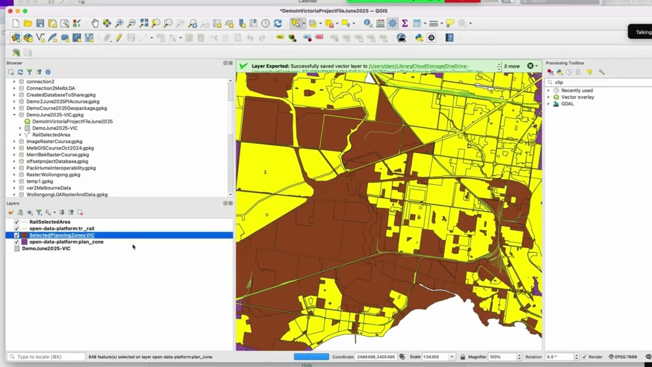 QGIS   planning analysis in Australia  project setup, data download as WFS clip buffer area