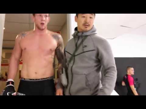 Marthin Hamlet flies to Cage Warriors