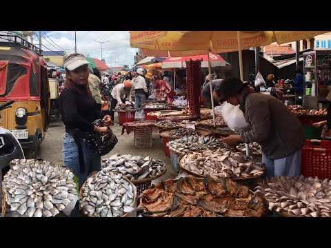 BEST Cambodian Local Street Food, Khmer Food Market Walking Tour - Plenty Of Dried Fish & More