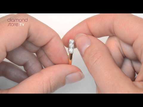 FT23 52 - Chloe 18K Gold 3 Stone 0.30CT Diamond Ring