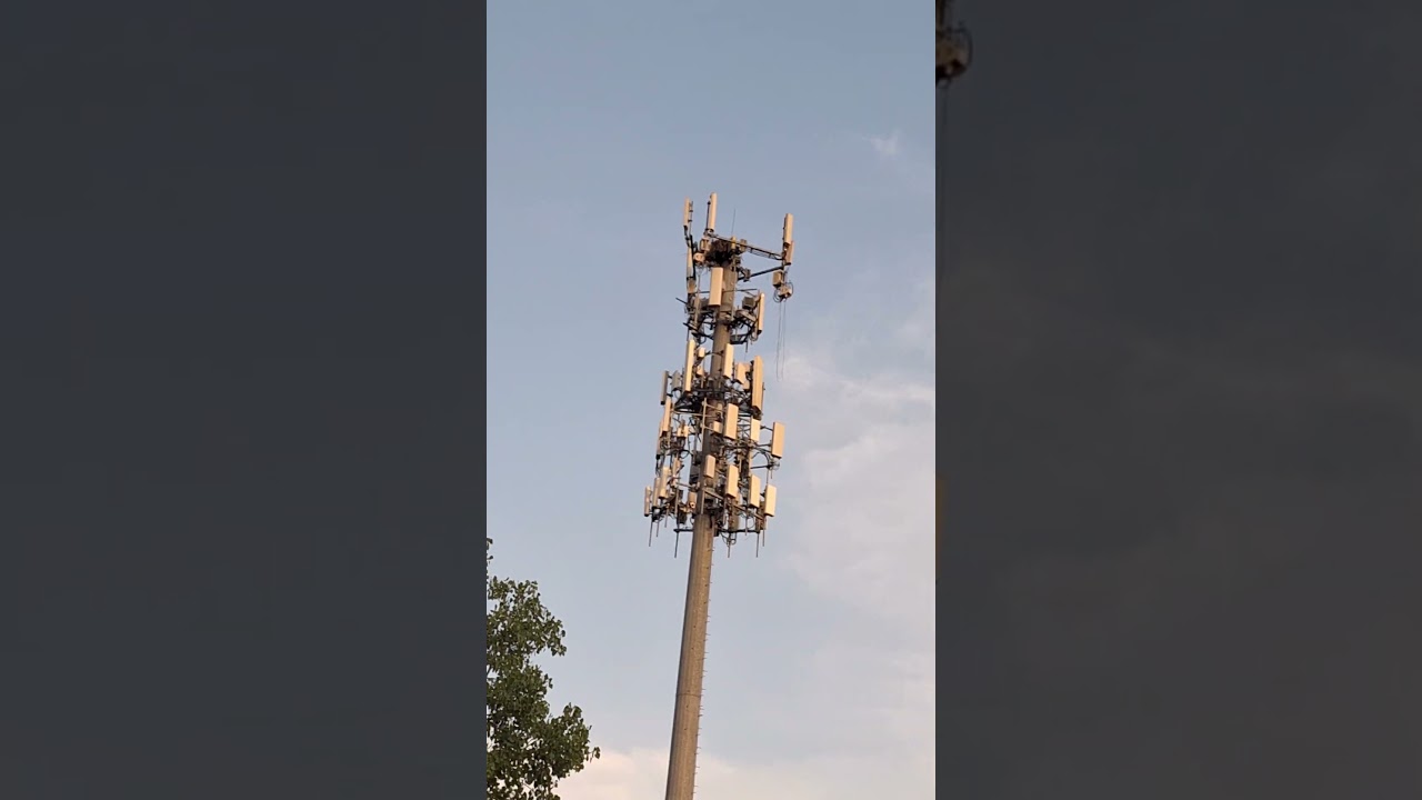 I just realized this is a CellMapper tower site 😀
