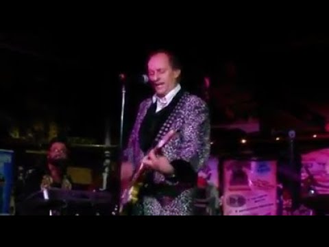 Cagey Strings 2016 im Rattlesnake - Immer wenn der Regen fällt