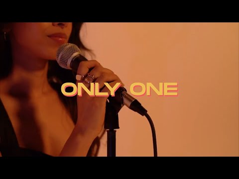 Shaz - Only One Acoustic (Live Performance)