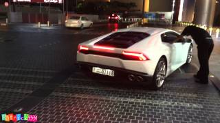 preview picture of video 'SPOTTED - 1st Lamborghini Huracan LP610-4 in Dubai (incl rev) - Patrick3331 (Lamborghini Huracán)'