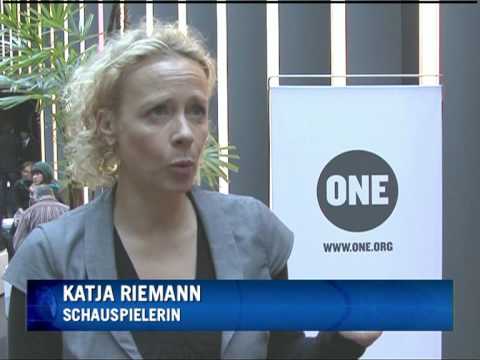 Prominente trommeln für deutsche Entwicklungshilfe