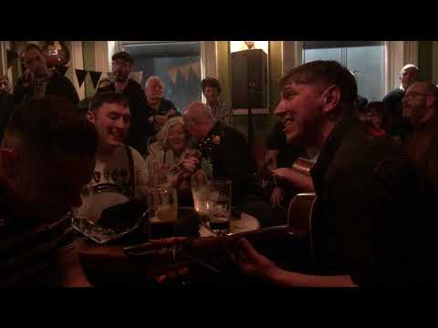 Mary Wallopers - Cod Liver Oil & The Orange Juice live at The Hut