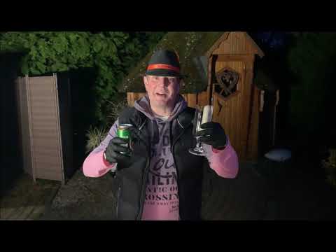 Bierbratwurst im Brötchen