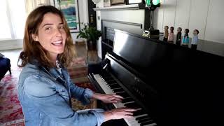 Cobie Smulders - Lets Go To The Mall: Quarantine Edition. ROBIN SPARKLES