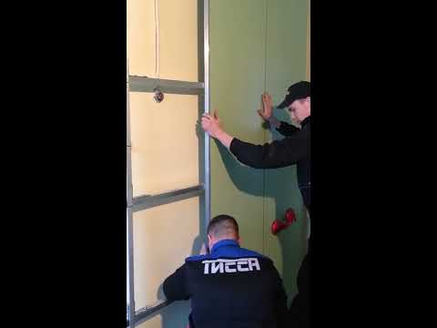 Монтаж стеновых панелей для чистых помещений