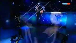 Sonia Bartuccelli dancer for Helene Fischer   Jeden Morgen wird die Sonne neu gebor #39;n