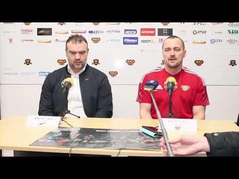 ChL 21/22, SF2: Dukla - Sokolov 6:5 pr., trenéři