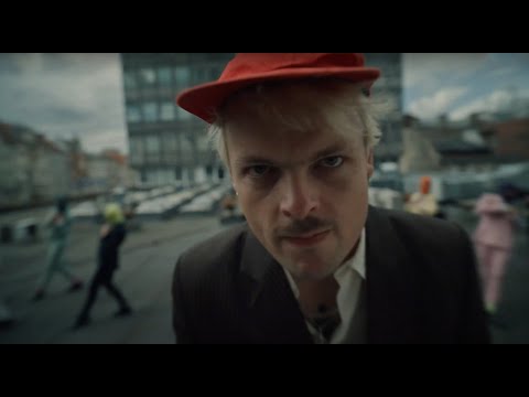 Błażej Król - ZBYT DOBRZE CI IDZIE (feat. Grzegorz Skawiński)