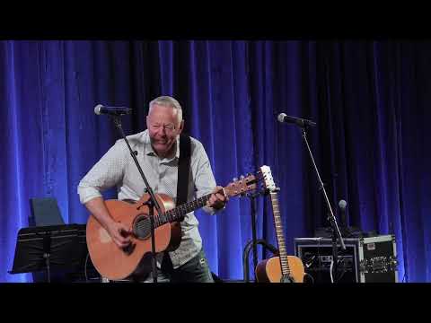 Just An Old Fashioned Love Song - Tommy Emmanuel