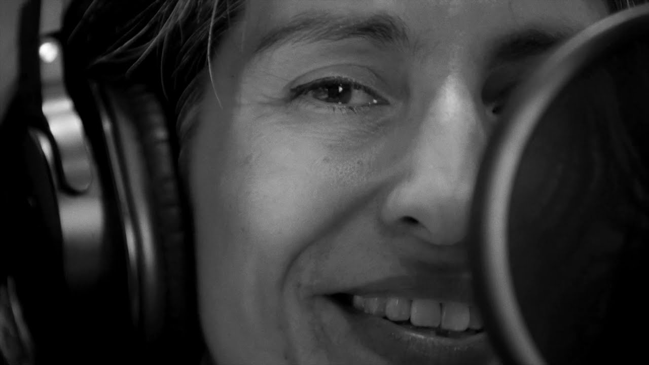 Carolina Peleritti y Peteco Carabajal en "El suspiro", adelanto de su próximo EP