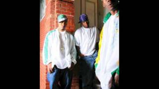 Clyde Carson featuring Sean Kingston and The Game -  We In The Club Tonight