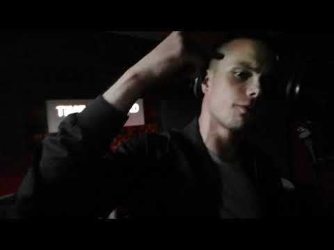 Kosmo #Hot16Chellenge2