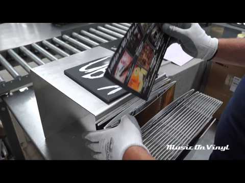 download lagu mp3 mp4 Repertoire Vinyl, download lagu Repertoire Vinyl gratis, unduh video klip Repertoire Vinyl