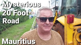 I show the mysteries of 20 Foot Road