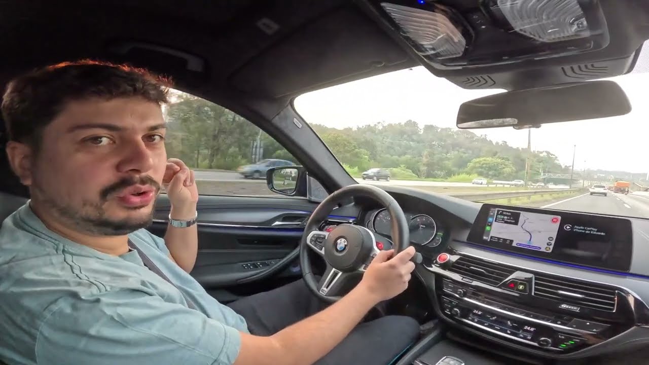 CAIMOS NA ESTRADA DE BMW M5